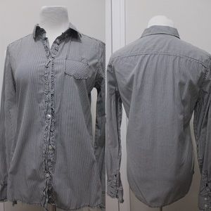 American Eagle Ruffled-Black Button down